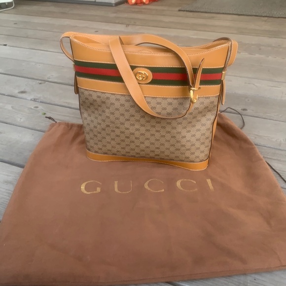 Gucci Authentic crossbody Vintage bag - Picture 2 of 12